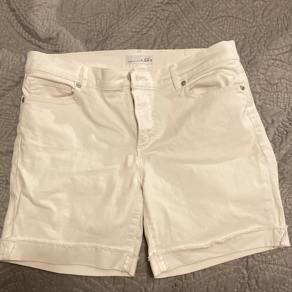 Loft white jean shorts. Size 8